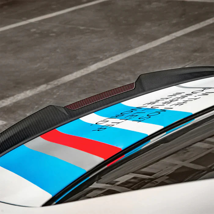 SooQoo BMW G90 M5 Rear Spoiler In Gloss Carbon Fibre