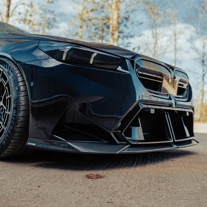 SooQoo BMW G90 & G99 M5 SQ-A Front Splitter In Gloss Carbon Fibre