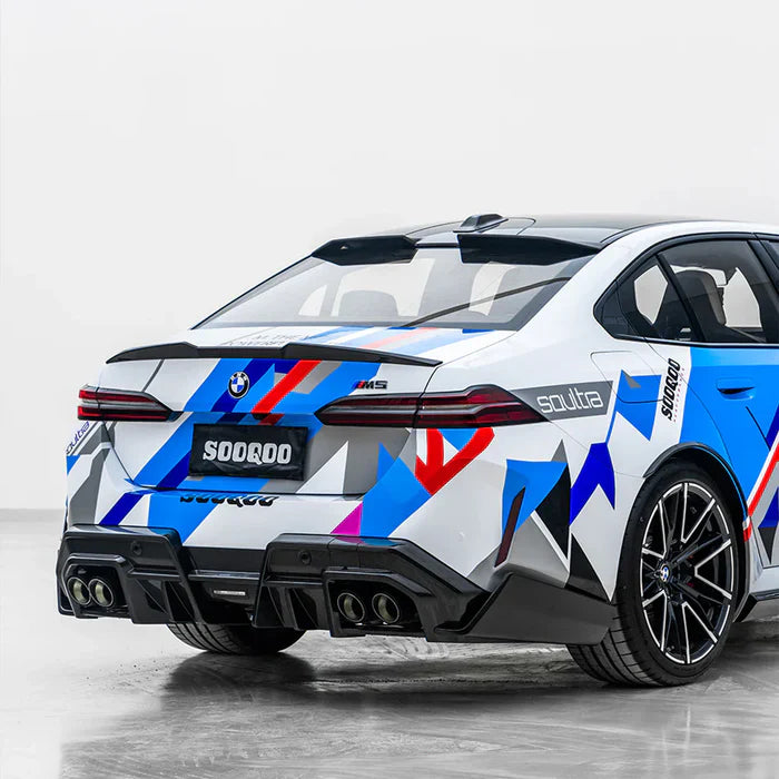 SooQoo BMW G90 M5 Rear Spoiler In Gloss Carbon Fibre