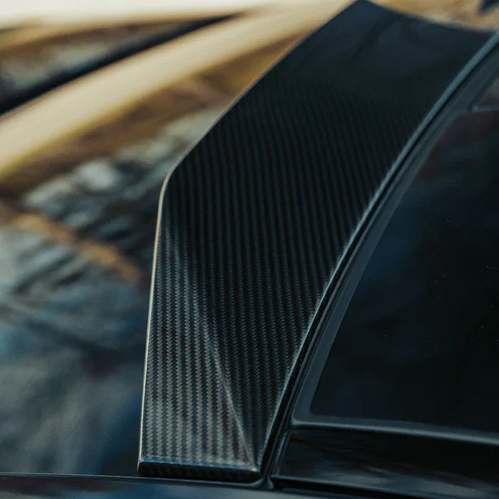 SooQoo BMW G90 M5 Upper Roof Spoiler In Gloss Carbon Fibre